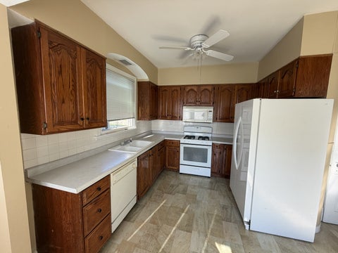 Tiny photo for 722 S Chestnut Street, Kewanee, IL 61443 (MLS # 12742205)