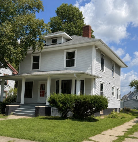Photo of 722 S Chestnut Street, Kewanee, IL 61443 (MLS # 12742205)