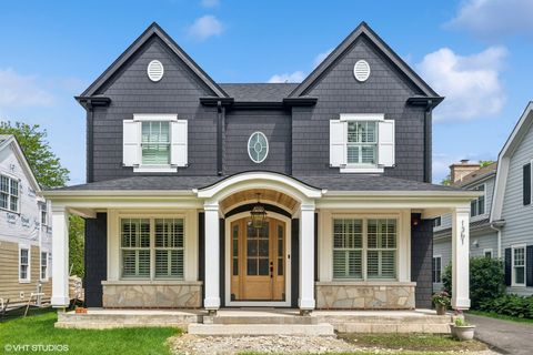 24 Washington Circle Lake Forest IL 60045