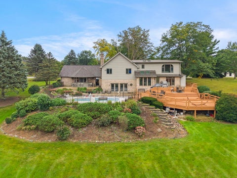 Tiny photo for 40W920 Bridle Creek Drive, St. Charles, IL 60175 (MLS # 12738140)