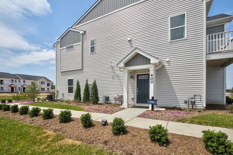 Tiny photo for 400 Comstock Road, South Elgin, IL 60177 (MLS # 12553853)