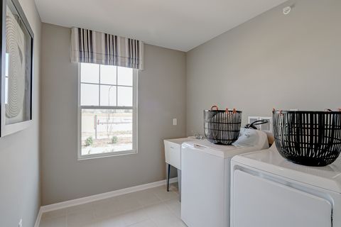 Tiny photo for 400 Comstock Road, South Elgin, IL 60177 (MLS # 12553853)