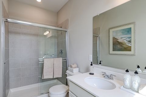 Tiny photo for 400 Comstock Road, South Elgin, IL 60177 (MLS # 12553853)