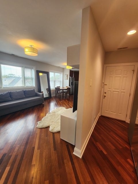 Tiny photo for 3335 W BELLE PLAINE Avenue #3A, Chicago, IL 60618 (MLS # 12766460)