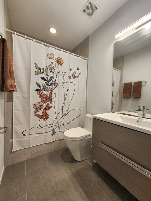 Tiny photo for 3335 W BELLE PLAINE Avenue #3A, Chicago, IL 60618 (MLS # 12766460)