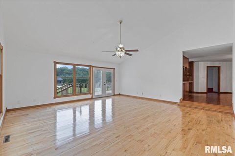 Tiny photo for 1610 WISCONSIN Street, Le Claire, IA 52753 (MLS # QC4265679)