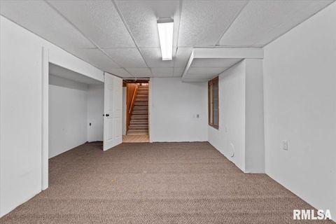 Tiny photo for 1610 WISCONSIN Street, Le Claire, IA 52753 (MLS # QC4265679)