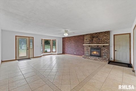 Tiny photo for 1610 WISCONSIN Street, Le Claire, IA 52753 (MLS # QC4265679)