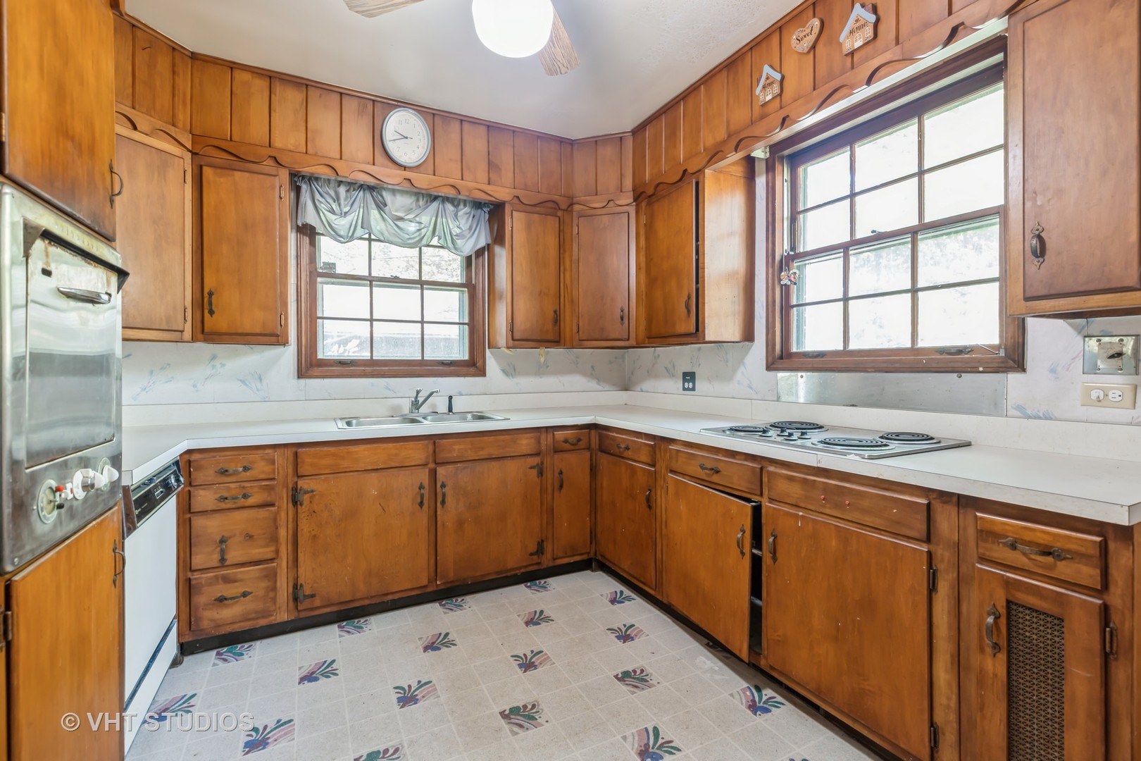 2709 Gordon Drive