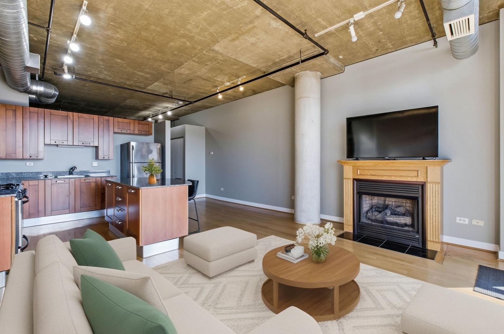 111 S MORGAN Street 701