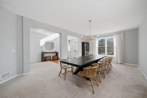 Tiny photo for 510 Golden Valley Lane, Algonquin, IL 60102 (MLS # 12598150)