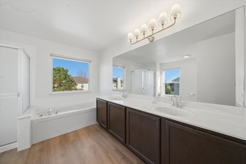 Tiny photo for 510 Golden Valley Lane, Algonquin, IL 60102 (MLS # 12598150)