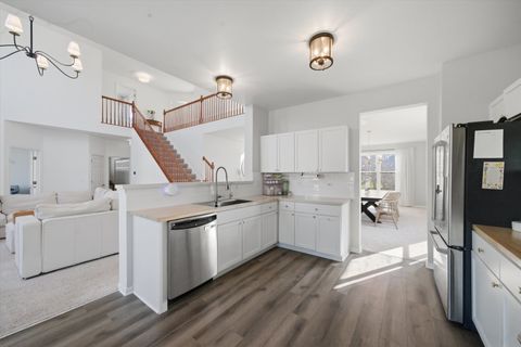 Tiny photo for 510 Golden Valley Lane, Algonquin, IL 60102 (MLS # 12598150)