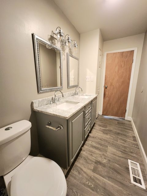 Tiny photo for 22526 Jeffrey Avenue, Sauk Village, IL 60411 (MLS # 12492814)