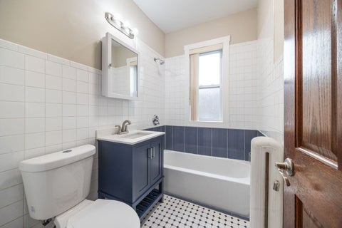 Tiny photo for Chicago, IL 60645 (MLS # 12746919)