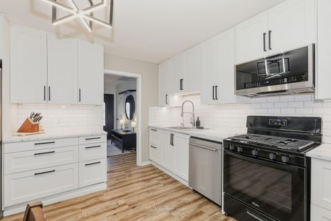 Tiny photo for 242 Tallman Avenue, Romeoville, IL 60446 (MLS # 12506721)