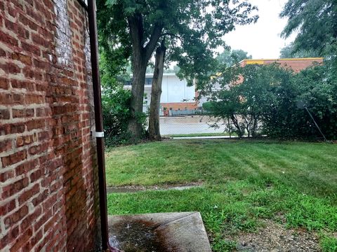 Tiny photo for 9834 S oglesby Street, Chicago, IL 60617 (MLS # 12459734)