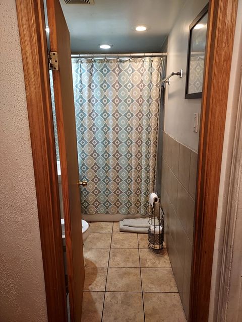 Tiny photo for 9834 S oglesby Street, Chicago, IL 60617 (MLS # 12459734)