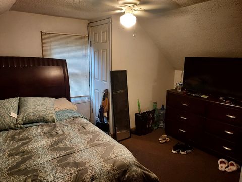 Tiny photo for 9834 S oglesby Street, Chicago, IL 60617 (MLS # 12459734)