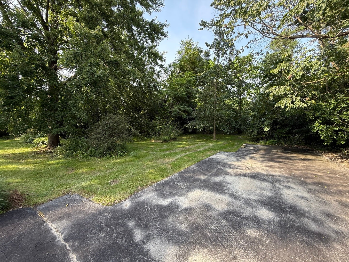 3940 Gloucester Drive