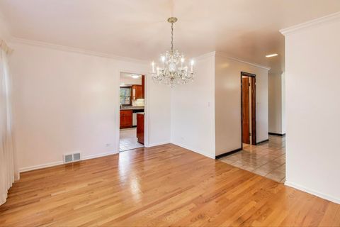 Tiny photo for 412 LAVERGNE Avenue, Wilmette, IL 60091 (MLS # 12510465)