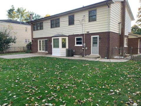 Tiny photo for 412 LAVERGNE Avenue, Wilmette, IL 60091 (MLS # 12510465)