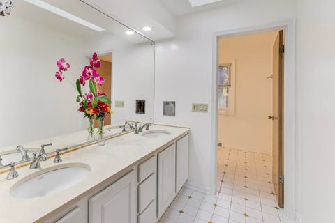 Tiny photo for 412 LAVERGNE Avenue, Wilmette, IL 60091 (MLS # 12510465)