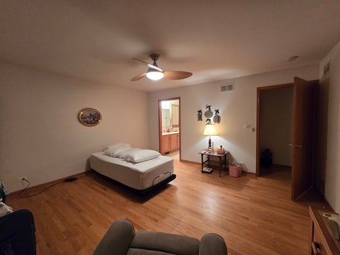 Tiny photo for 330 Kirkwood Avenue, Winthrop Harbor, IL 60096 (MLS # 12786613)
