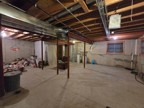 Tiny photo for 330 Kirkwood Avenue, Winthrop Harbor, IL 60096 (MLS # 12786613)