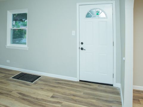 Tiny photo for 439 Morris Avenue, Bellwood, IL 60104 (MLS # 12416070)