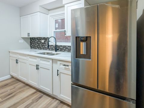 Tiny photo for 439 Morris Avenue, Bellwood, IL 60104 (MLS # 12416070)