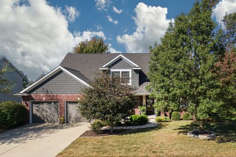 Photo of 1703 Fraser Drive, Normal, IL 61761 (MLS # 12471780) Photo of 1703 Fraser Drive, Normal, IL 61761 (MLS # 12471780)