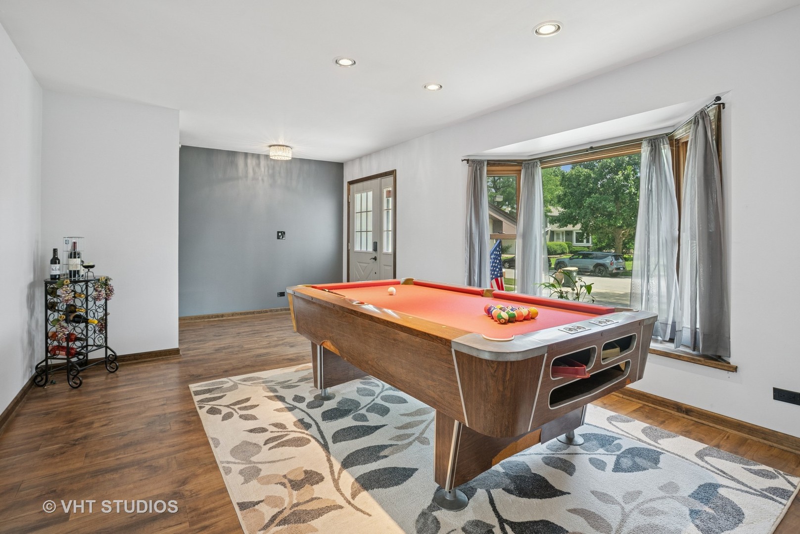 800 Cardinal Lane