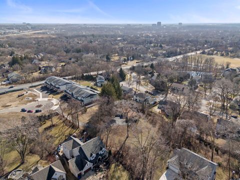 Tiny photo for 128 Harding Court, Glen Ellyn, IL 60137 (MLS # 12585201)