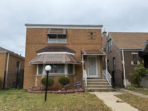 Tiny photo for 10418 S Calumet Avenue, Chicago, IL 60628 (MLS # 12493699)