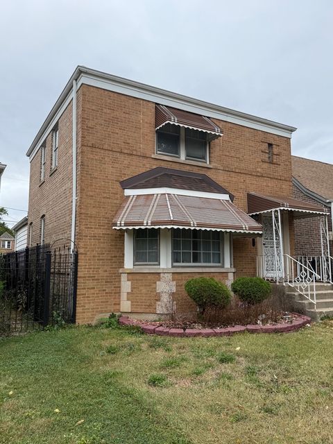 Tiny photo for 10418 S Calumet Avenue, Chicago, IL 60628 (MLS # 12493699)