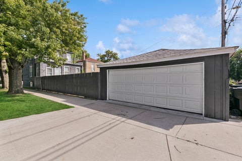 Tiny photo for 701 E 89th Place, Chicago, IL 60619 (MLS # 12746039)