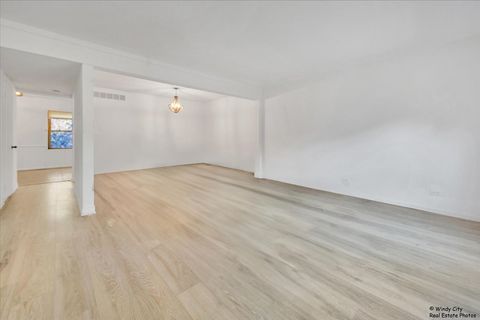 Tiny photo for 2230 Stratham Place, Hoffman Estates, IL 60169 (MLS # 12476849)