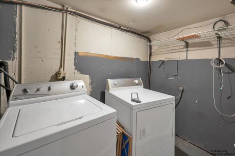 Tiny photo for 2230 Stratham Place, Hoffman Estates, IL 60169 (MLS # 12476849)