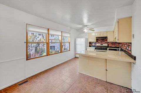 Tiny photo for 2230 Stratham Place, Hoffman Estates, IL 60169 (MLS # 12476849)