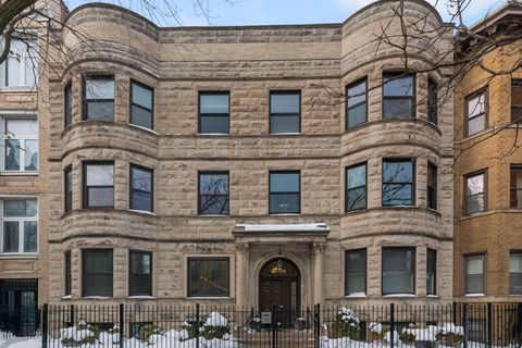 Photo of 4026 N Clarendon Avenue #1S, Chicago, IL 60613 (MLS # 12528569)