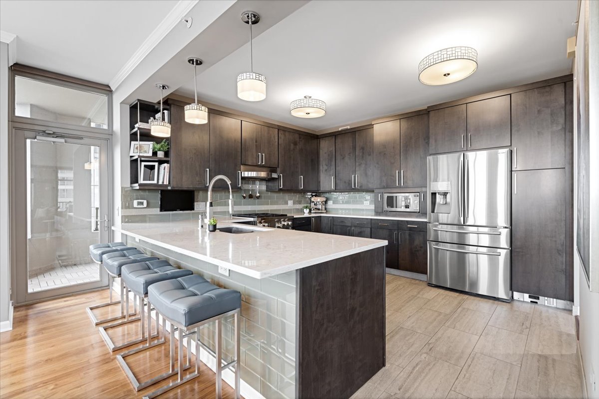 530 N Lake Shore Drive 1205
