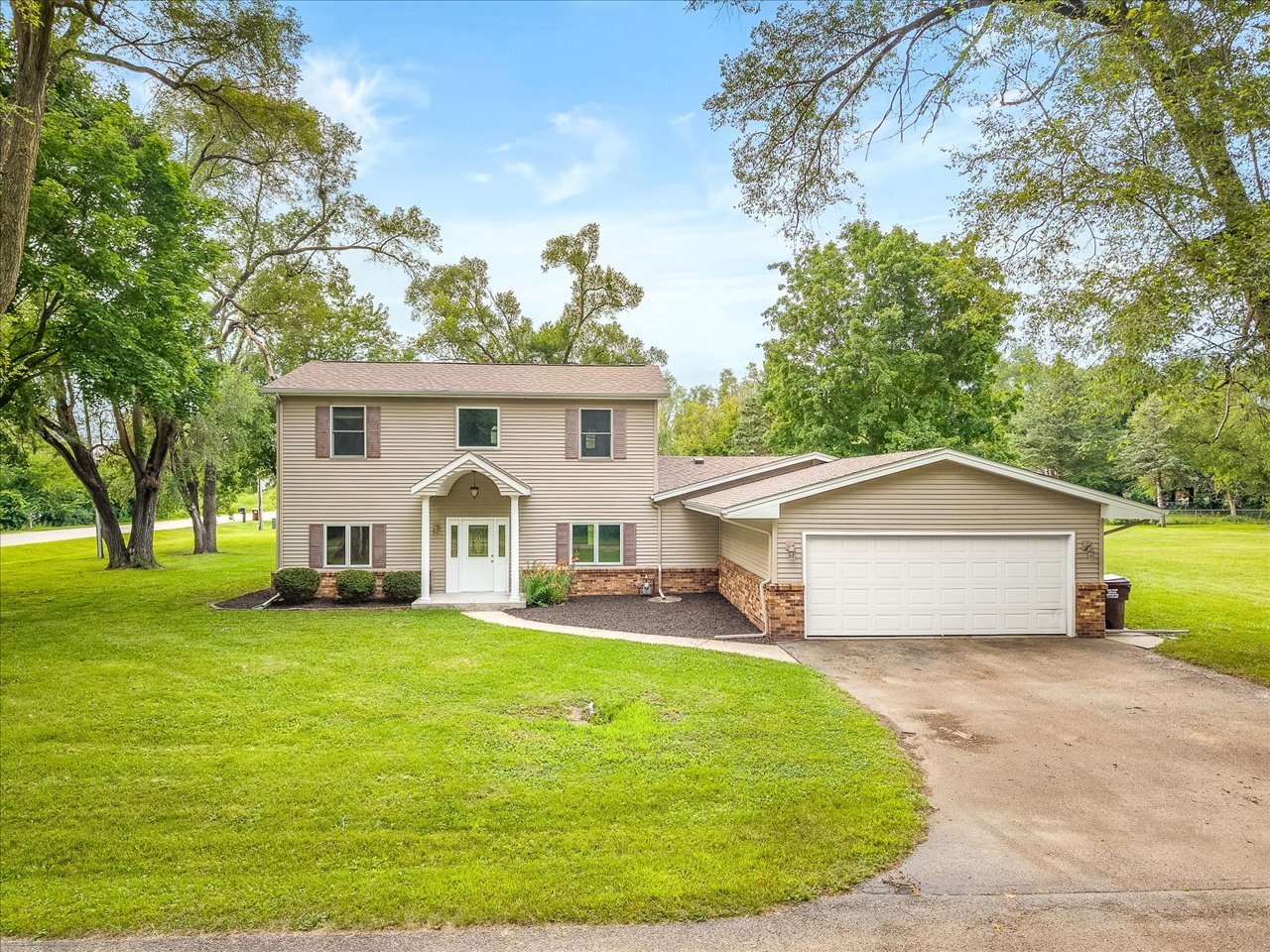 10829 Miller Lane
