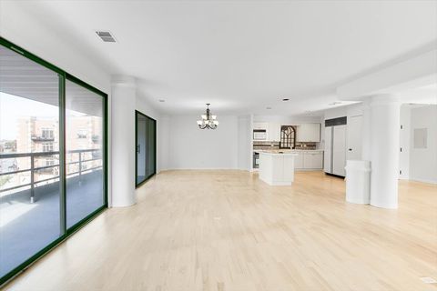 Tiny photo for 7131 N Caldwell Avenue #4S, Chicago, IL 60646 (MLS # 12585947)