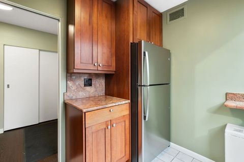 Tiny photo for 1555 N Dearborn Parkway #6E, Chicago, IL 60610 (MLS # 12573890)