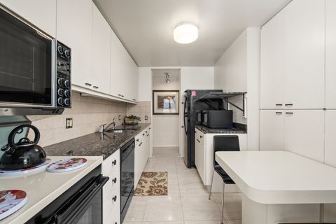 Tiny photo for 1030 N State Street #51EF, Chicago, IL 60610 (MLS # 12529643)