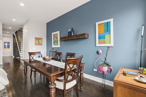 Tiny photo for 1355 W Winnemac Avenue #3, Chicago, IL 60640 (MLS # 12592014)