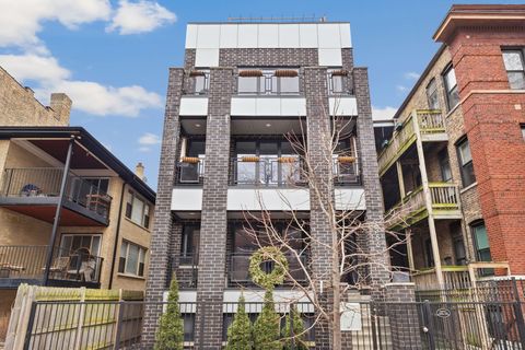 1355 W Winnemac Avenue 3 Chicago IL 60640