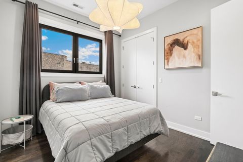 Tiny photo for 1355 W Winnemac Avenue #3, Chicago, IL 60640 (MLS # 12592014)