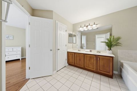 Tiny photo for 2234 Daybreak Drive #2234, Aurora, IL 60503 (MLS # 12528489)